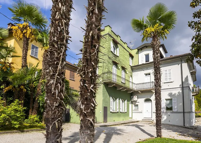 Le Gemme-3 By Interhome Appartement Meina