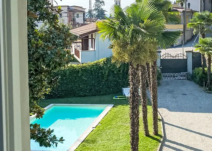 Le Gemme-3 By Interhome Appartement Meina